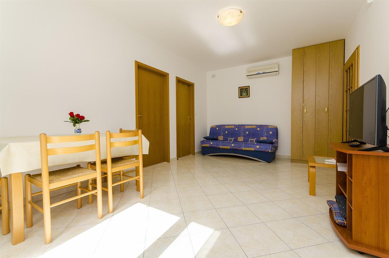 Apartments Krusica Trogir Exterior photo